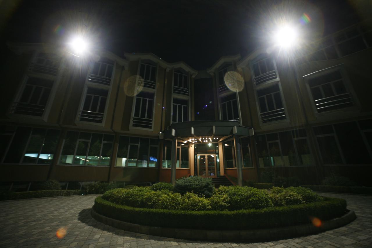 Priska e Madhe Dajti Park Resort المظهر الخارجي الصورة